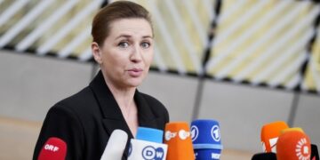 Премьер Дании назвала ситуацию вокруг Гренландии серьезной