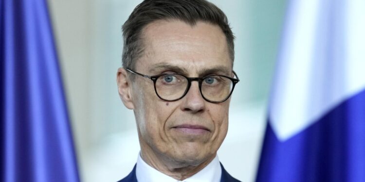 Президент Финляндии сделал неожиданное сравнение США с Украиной