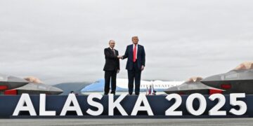 Пушков отметил стратегический характер переговоров на Аляске