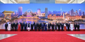 Путин принял участие в приеме для глав делегаций стран-участниц ШОС