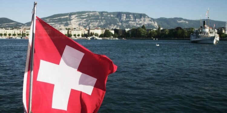 Швейцария профинансирует 12 проектов по реконструкции Украины