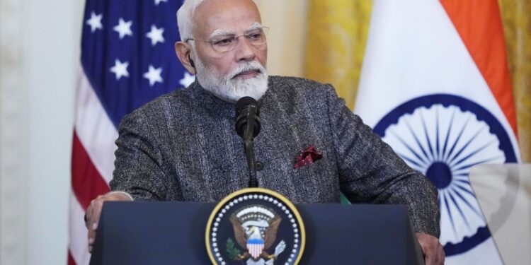 СМИ: Моди готовится встретится с Трампом в сентябре
