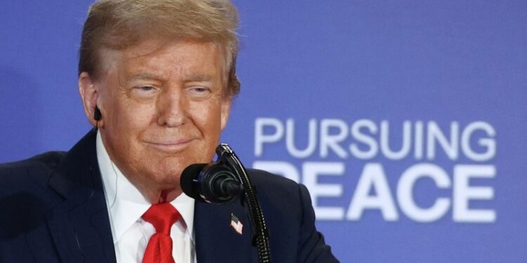 СМИ: Трамп надеется на встречу Путина и Зеленского до конца августа