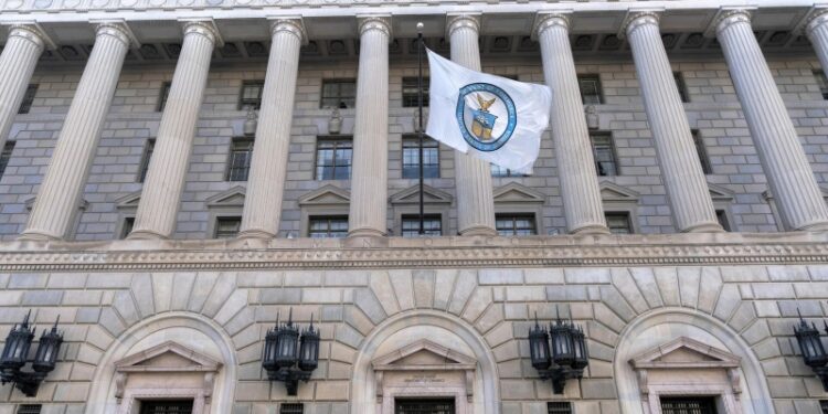 США намерены заключить новую торговую сделку с Японией