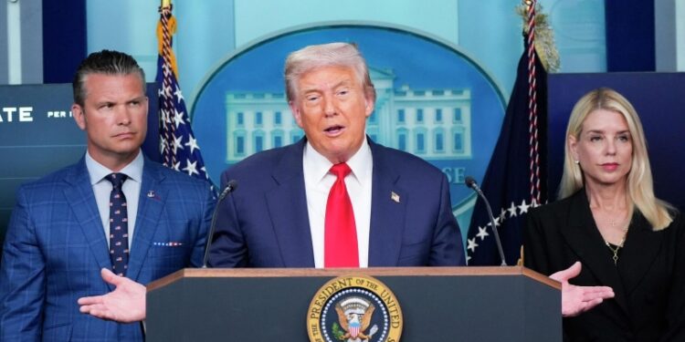 Трамп выразил надежду на встречу Путина и Зеленского