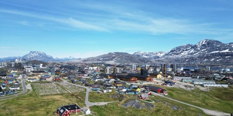 В Гренландии назвали неприемлемыми кампании влияния США на острове