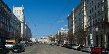 ВСУ размещают системы РЭБ в жилых районах Харькова, заявили в администрации