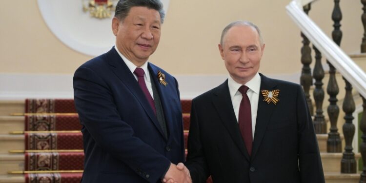 Зарубин обратил внимание на необычную деталь при прибытии Путина на ШОС