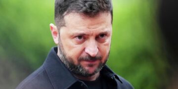 Зеленский потребовал от Запада 2,5 миллиона снарядов