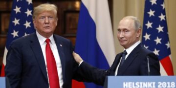 Живший на Аляске россиянин поделился ожиданиями от встречи Путина и Трампа