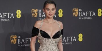 Американская певица Селена Гомес вышла замуж за продюсера