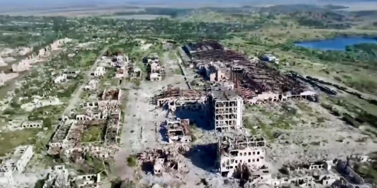 Беженец рассказал о мародерстве ВСУ в Часовом Яре