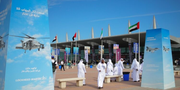 Израильским производителям оружия запретили участвовать в Dubai Air Show