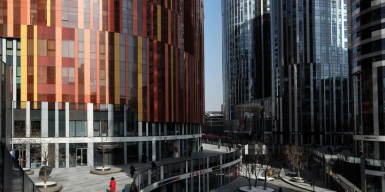 Китай обвинил США в серьезном ударе по многосторонней торговой системе