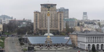 На Украине работодатели столкнулись с увольнением молодых сотрудников