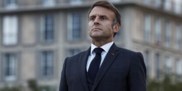 «Одержим Путиным». Во Франции высказались о Макроне