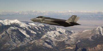 Пять истребителей F-35 прибыли в Пуэрто-Рико, пишет Reuters