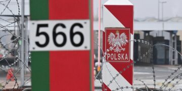 Польша призвала своих граждан срочно покинуть Белоруссию