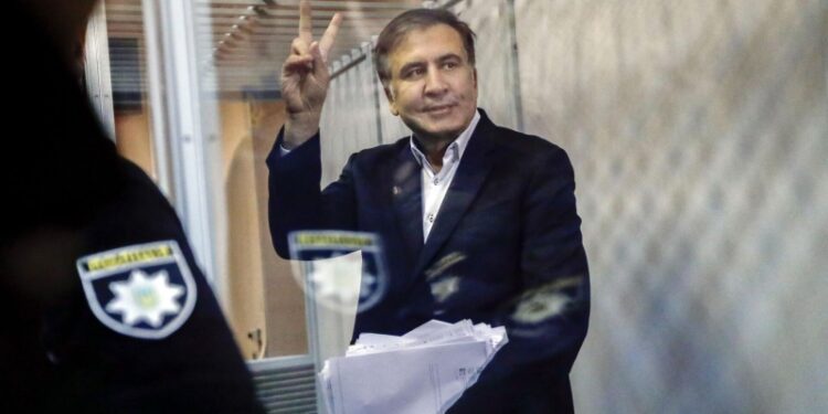 Саакашвили заявил, что у него нет ни денег, ни квартиры