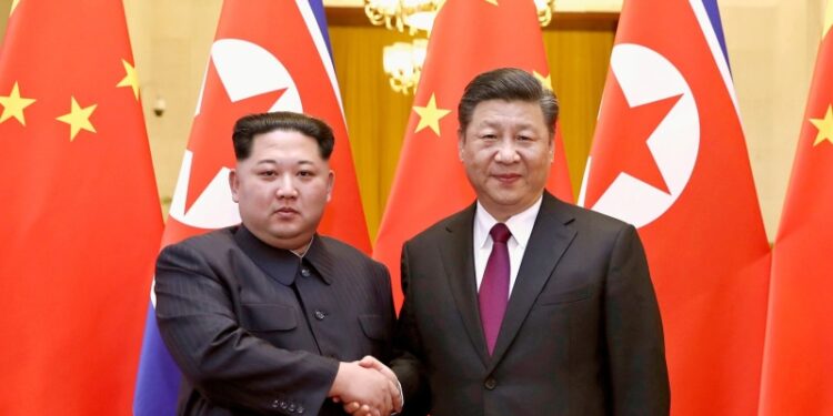 Си Цзиньпин поздравил Ким Чен Ына с 77-летием образования КНДР