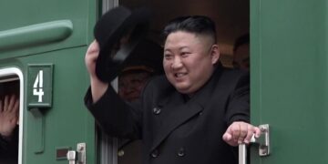 Спецпоезд Ким Чен Ына пересек границу с Китаем