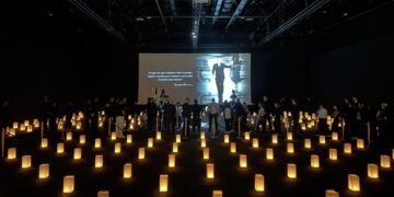 Свыше 10 тысяч человек пришли на прощание с Армани