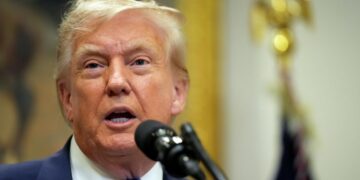 Трамп намерен подписать указ о борьбе с внутренним терроризмом