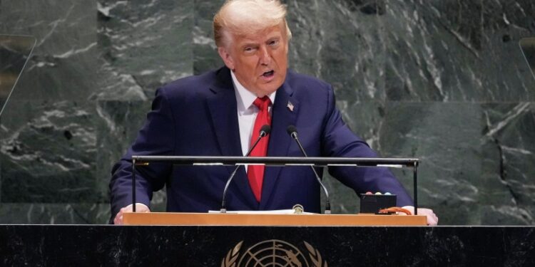 Трамп вечером во вторник сделает объявление в Белом доме