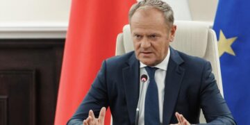 Туск заявил о фундаментальных интересах Польши на Украине