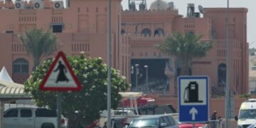 Удар Израиля по Дохе несет риск для всего Ближнего Востока, заявил Устинов