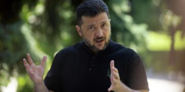 Зеленский лжет западным журналистам, заявил депутат Рады