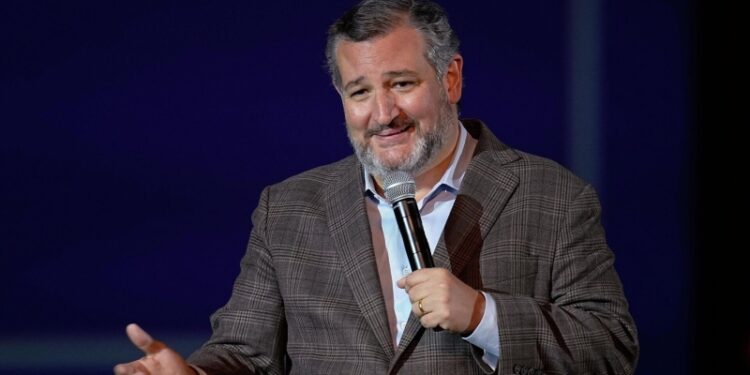 Американский сенатор предположил, сколько может продлиться шатдаун в стране