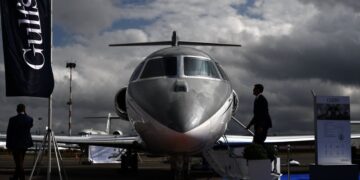 Береговая охрана США закупит два частных самолета Gulfstream