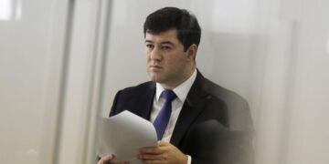 Экс-главу фискальной службы Украины приговорили к шести годам заключения