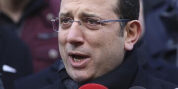 Экс-мэр Стамбула арестован по обвинению в шпионаже