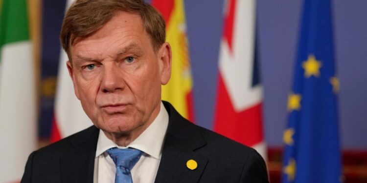 Глава МИД Германии обсудит с руководством ЕС и НАТО поддержку Украины