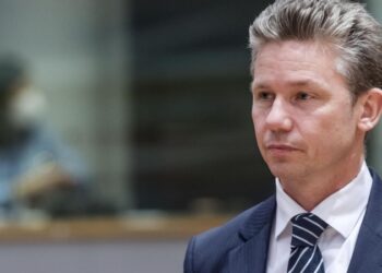 Глава Минобороны Швеции призвал Запад перейти в режим войны