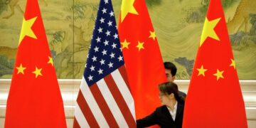 Китай и США не заинтересованы в эскалации кризиса, считают эксперты