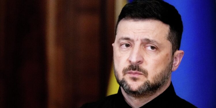 На Западе обратились к Зеленскому после ночных ударов по Украине