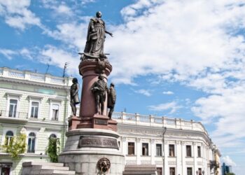 Одесситы между собой говорят на русском, рассказала жительница города