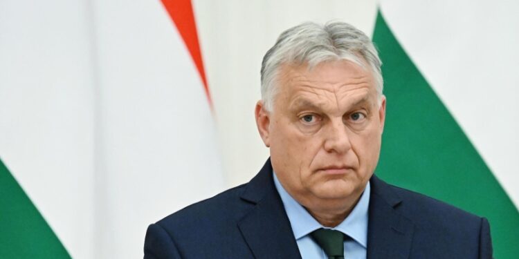 Орбан назвал катастрофической ошибкой отказ ЕС вести переговоры с Россией