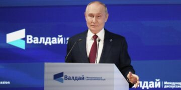 Путин назвал встречу на Аляске знаком для восстановления отношений с США