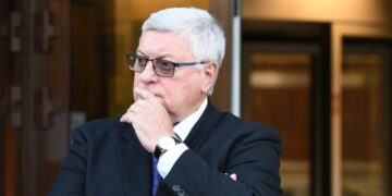 СБУ объявила в розыск ректора МГИМО