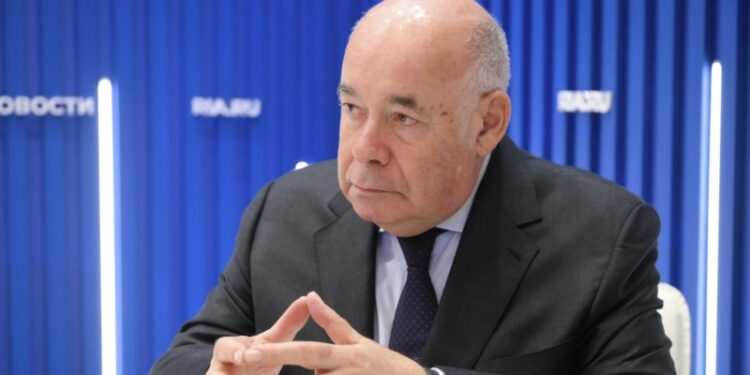 Швыдкой оценил перспективу возобновления культурных связей с Азербайджаном