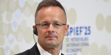 Сийярто заявил, что Путину обеспечили бы безопасность в Венгрии