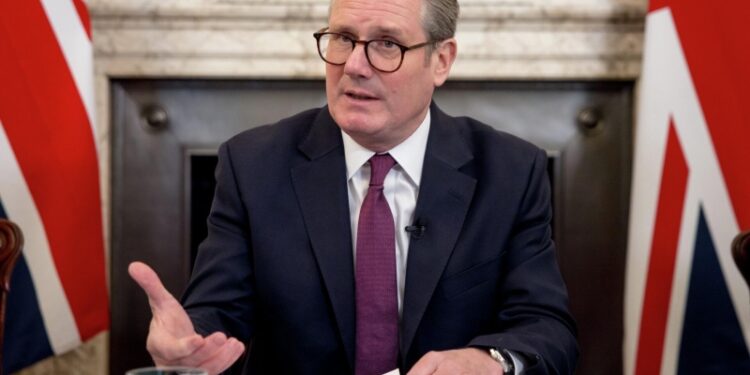 Стармер заявил о готовности Британии участвовать в разоружении ХАМАС