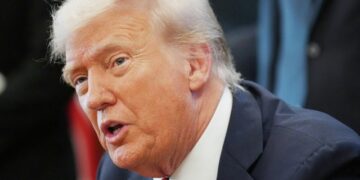 Трамп назвал «камикадзе-атаку» демократов причиной шатдауна