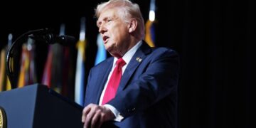 Трамп пригрозил ХАМАС «невиданным адом»