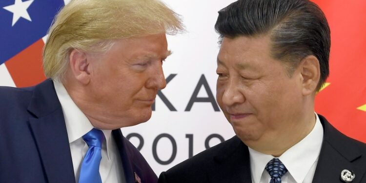 Трамп заявил, что хочет обсудить с Си Цзиньпином множество вопросов