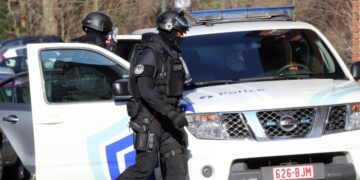 В Брюссель могут ввести войска до конца года, заявил министр обороны